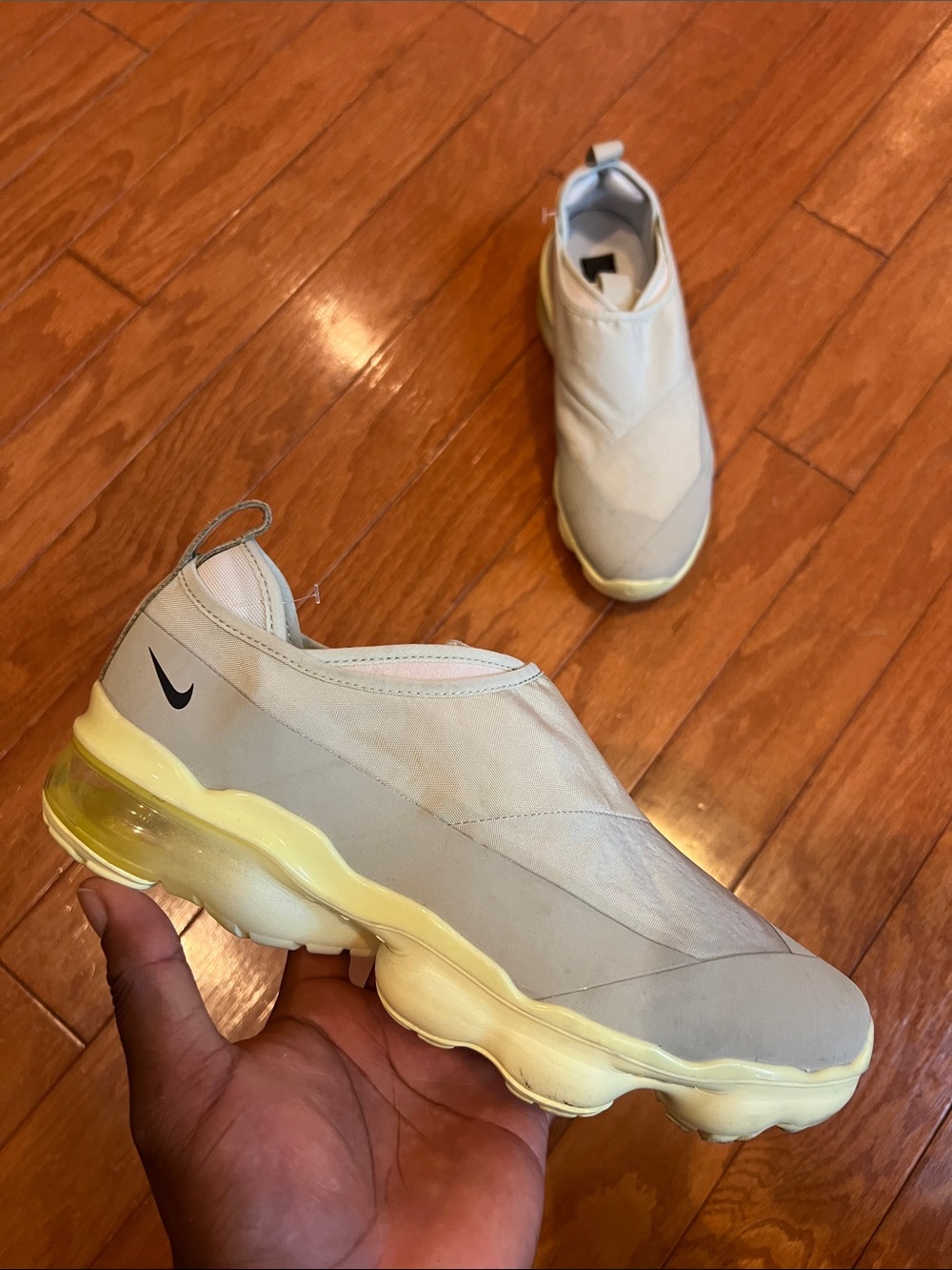 Nike Vapermax Women's Slip-On Sneakers in Light Gray with Pale Yellow Sole